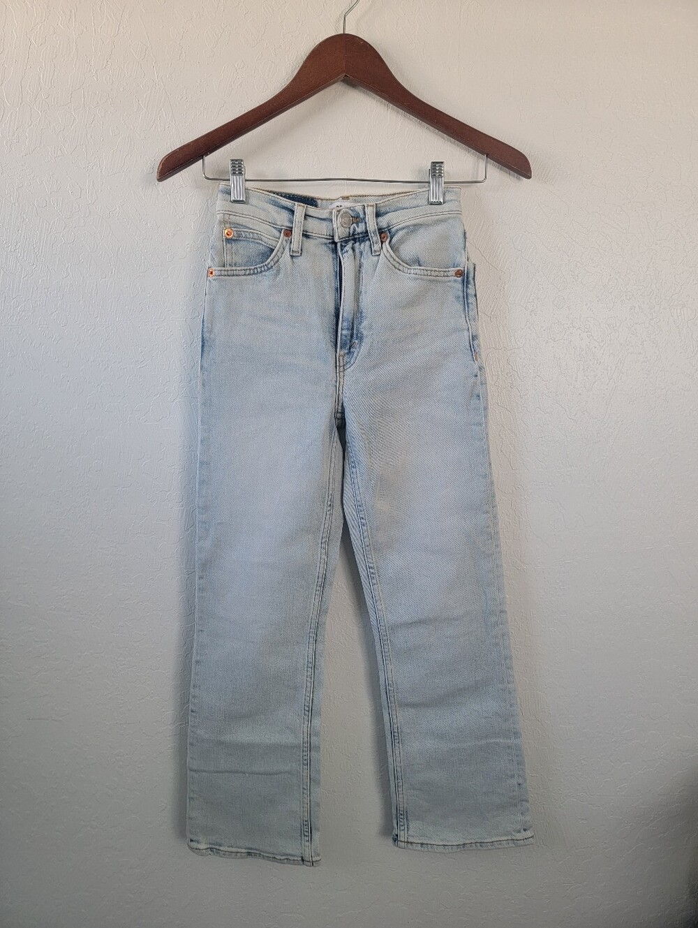 Re Done 70s Crop Boot Vapor Wave Light Wash Denim Blue Jeans 23